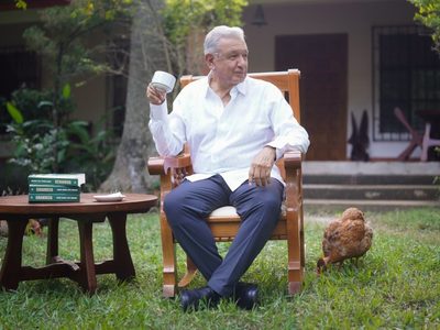 AMLO sale de su retiro para respaldar a Sheinbaum y denunciar “intervencionismo” de EU