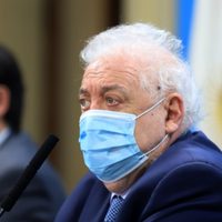 "Es un día histórico": Ginés González García anunció que las vacunas Sputnik V recorren el país