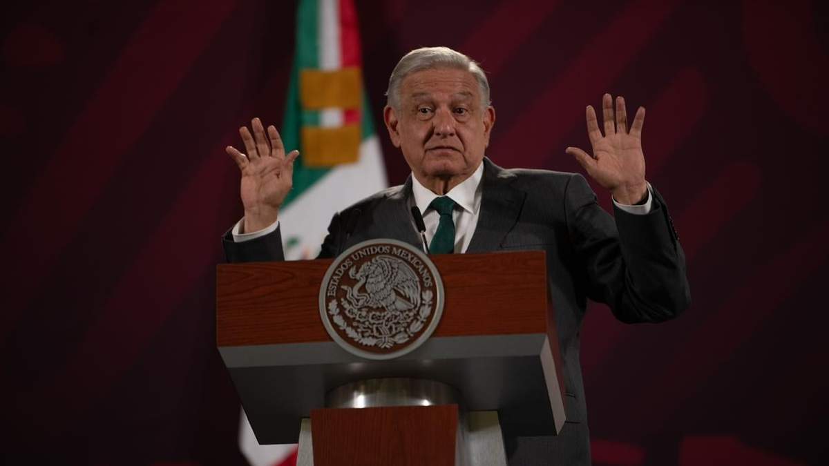 El presidente en su conferencia