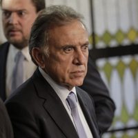 Yunes Linares vuelve al Senado para suplir a su hijo