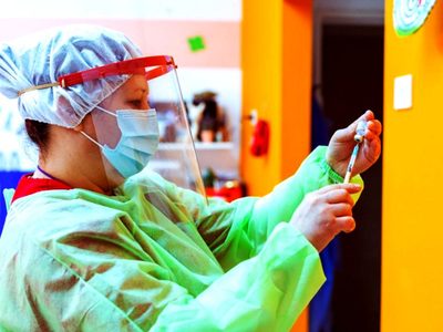 Cómo será el mega operativo de vacunación contra el coronavirus en la Provincia