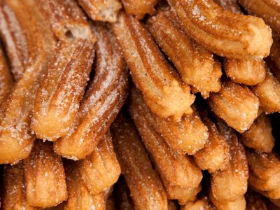 Receta exprés de churros sin gluten: 6 ingredientes y menos de 60 minutos en la cocina