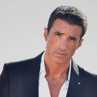 De la amargura y la seriedad, a la sonrisa y la felicidad: el enorme cambio de vida de Hugo Sierra