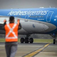 Un avión de Aerolíneas Argentinas con destino a Miami recibió una amenaza de bomba