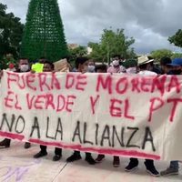 Morenistas protestan contra alianza con el Partido Verde en Cancún