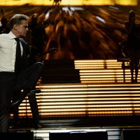 Luis Miguel dona 10 millones de pesos a la reconstrucción de viviendas en Acapulco