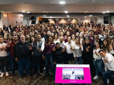 Sheinbaum ofreció llevar trolebuses eléctricos a Ciudad Juárez, Chihuahua