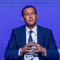 Omar Gutiérrez viajó a Buenos Aires para incentivar la inversión en hidrocarburos