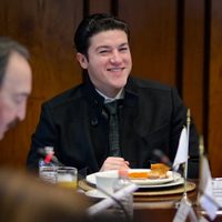Samuel García sigue de gira: ahora va a Washington por la Conago