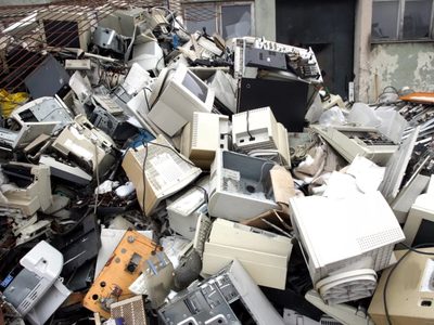 PlastiHormigón: la empresa argentina que crea ladrillos a partir de residuos electrónicos