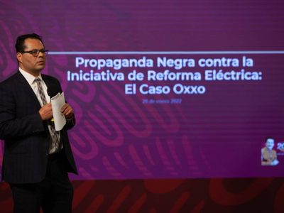 López Obrador reta a Oxxo a debatir sobre tarifas eléctricas