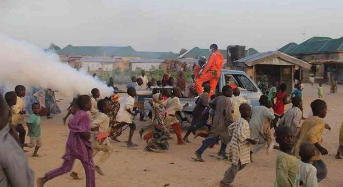 Niños en estampida en una feria en el oeste de Nigeria