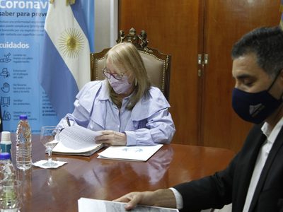 Santa Cruz: Alicia Kirchner declaró de interés público una serie de proyectos mineros