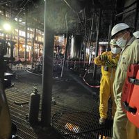 Romero Oropeza inspecciona daños en plataforma Ku-Alfa para hacer válido el seguro