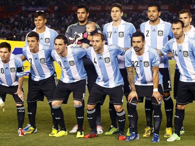 Investigan si fue por coronavirus: el duro momento de un reconocido futbolista argentino