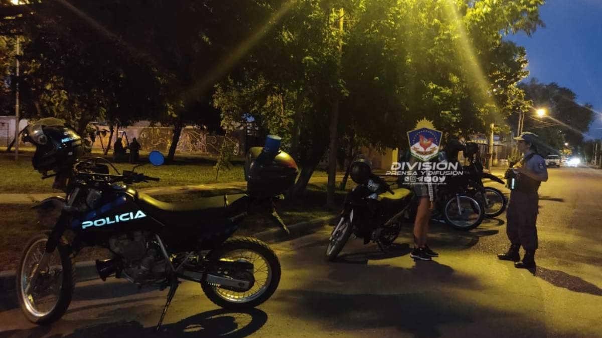 La División Motorizada realizó el procedimiento. Fuente: (Policía de Neuquén)