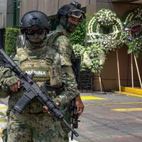Con fuertes medidas de seguridad y un ritual prehispánico sepultan a Ximena Guzmán