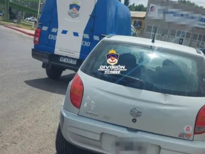 Dos mujeres fueron demoradas en Centenario por circular en un auto que había sido robado