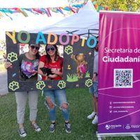 Nueva jornada de adopción de perros y gatos en la Isla 132 del Paseo Costero del Limay