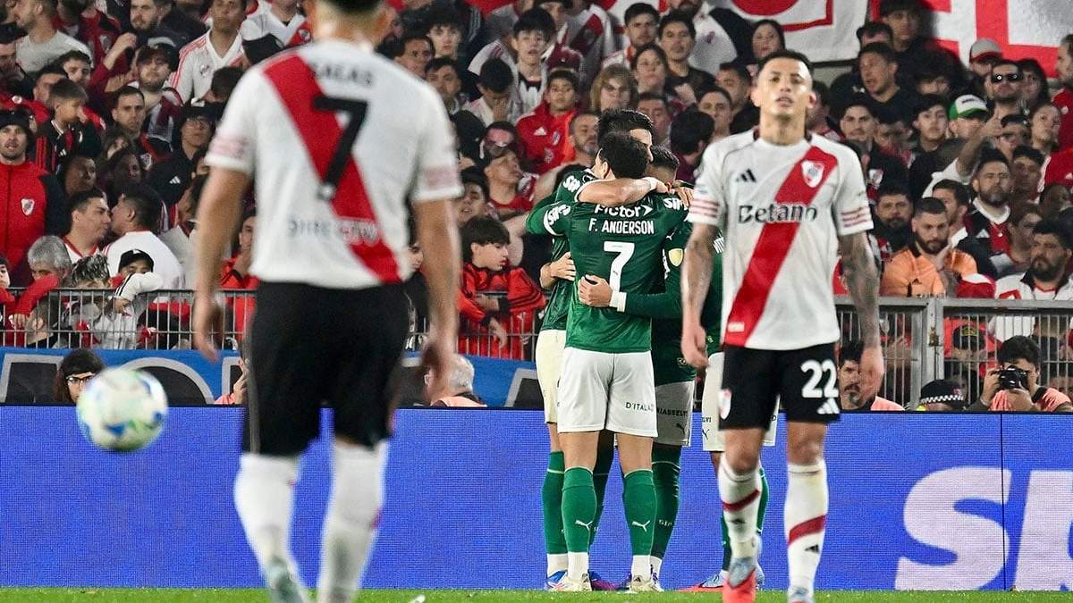 Palmeiras festejó en el Monumental.