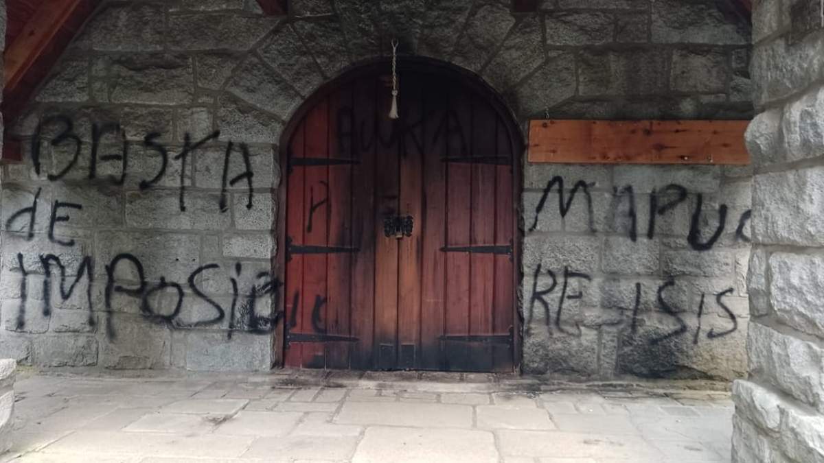 La Capilla Nuestra Señora en Villa La Angostura. Fuente: (Facebook)