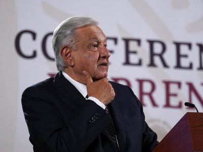AMLO critica propuesta de Marko Cortés de tipificar como terroristas a grupos criminales