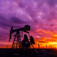 Los valores del petróleo registran bajas en las bolsas de Londres y Nueva York