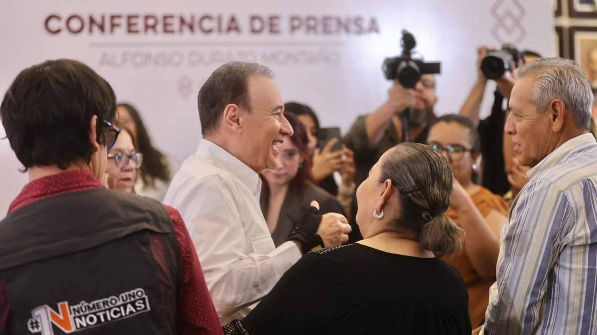 El goberndor Alfonso Durazo