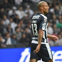 Carlos Sánchez no juega la final con Rayados; Uruguay lo reclama