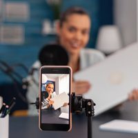Un país exige que los influencers tengan título universitario para trabajar