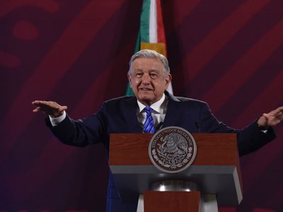 AMLO analiza opciones para ubicar la planta de Tesla en México, porque en NL “no hay agua”