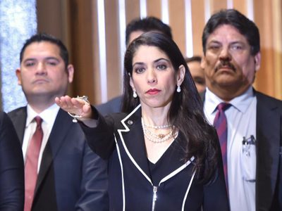 Fiscal de Veracruz admite ser prima hermana de operadora de Los Zetas