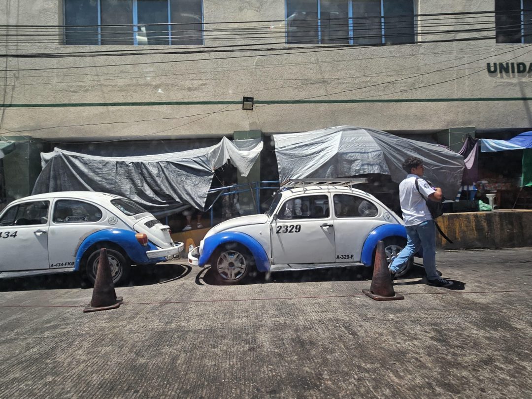 Taxis azules Foto Luis Daniel Nava