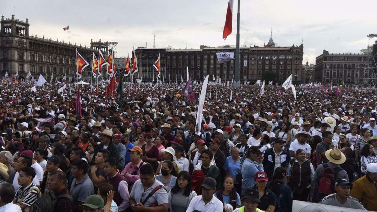 Alrededor de 250 mil personas asistieron al AMLO Fest