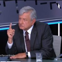 López Obrador refrenda su derecho a defenderse 'en las benditas redes sociales”