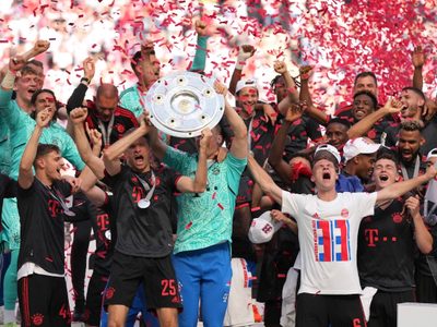 Bayern Munich gana el título y extiende su récord a 11 campeonatos seguidos