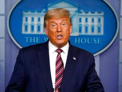 Las conspiraciones alentadas por Trump hacen mella en la confianza en el sistema de EU