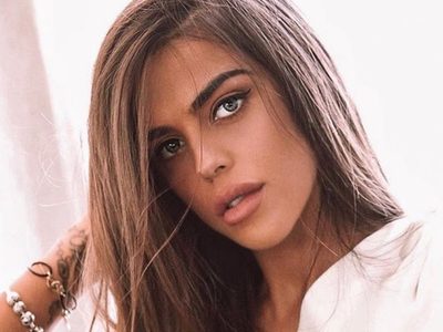 "Agobiada": el preocupante mensaje de Violeta Mangriñán