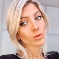 Dio cátedra fashionista: Cande Ruggeri se llevó todas las miradas con sus imponentes outfits