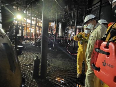 Romero Oropeza inspecciona daños en plataforma Ku-Alfa para hacer válido el seguro