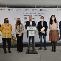 Morena y aliados rechazan debatir sobre desabasto de oncológicos en la comisión permanente