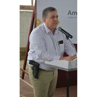Titular de Seguridad de Veracruz presume doctorado que no existe