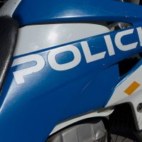 La policía demoró a un sujeto cuando huía luego de robar en una vivienda