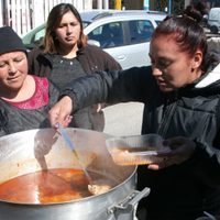 ¡Hambre en Argentina! Organizarán “mil ollas populares” para reclamar por más alimentos