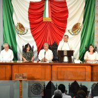 Gobernador de Tabasco presume ahorro de mil 500 mdp en su primer informe