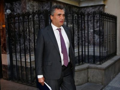 Vanoli rechazó la posibilidad de que estuviesen evaluando aumentar la edad jubilatoria