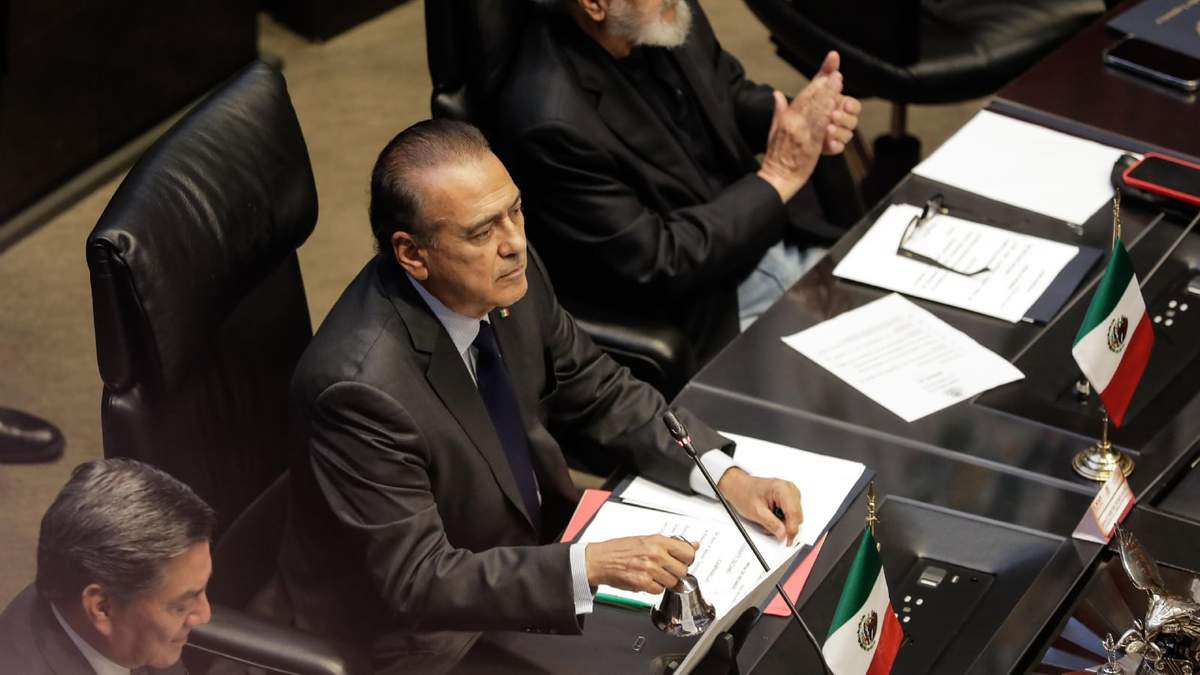 Manlio Fabio Beltrones, senador
