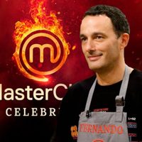 Fernando Carlos volvió a "MasterChef Celebrity" con sus divertidas remeras