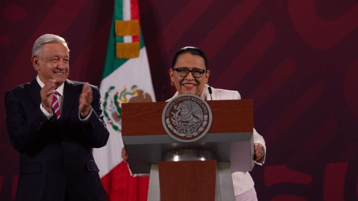 El presidente Andrés Manuel López Obrador y la secretaria de Seguridad, Rosa Icela Rodríguez, en la mañanera del 13 de junio de 2023
