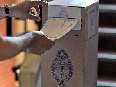 Qué es el “voucher” sanitario que propone la Cámara Electoral para las PASO de septiembre